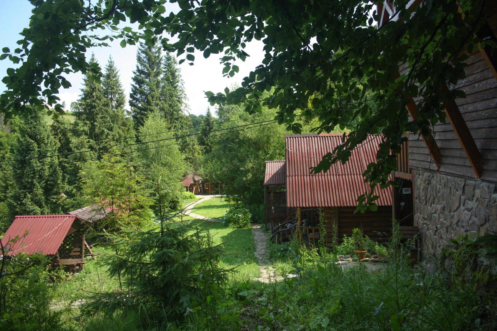Hotel Zarinok Pilipets Exteriér fotografie