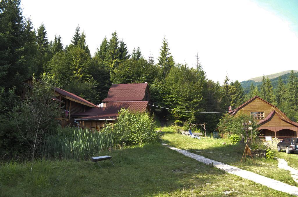 Hotel Zarinok Pilipets Exteriér fotografie