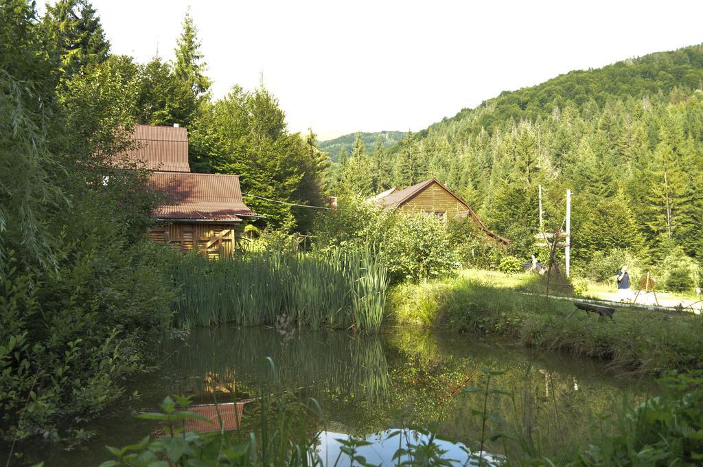 Hotel Zarinok Pilipets Exteriér fotografie
