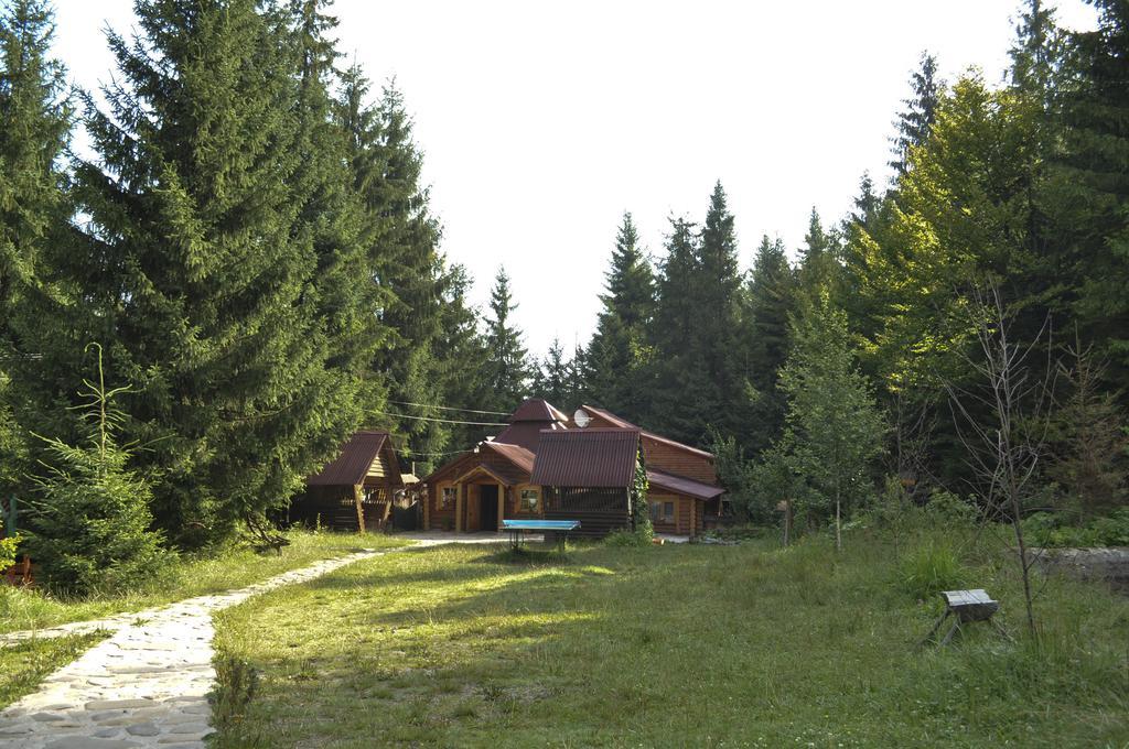 Hotel Zarinok Pilipets Exteriér fotografie